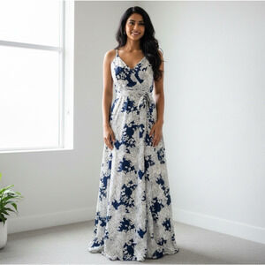 New Lulus Made With Love White Blue Floral Maxi Dress Women’s XL V Neck Strappy